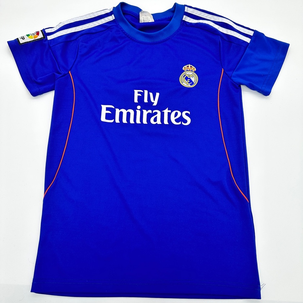 Real Madrid Fly Emirates Ozil Jersey - Youth Large
